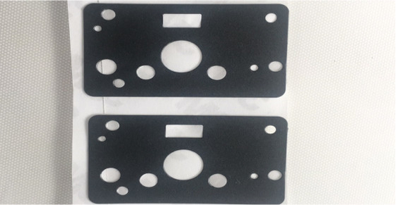 Mylar découpé avec des matrices par polycarbonate noir couvre pour l'ombrage