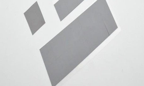 La feuille pyrolytique de graphite d'évier de puissance de PC de PCBA chauffent le matériel d'adhésif conducteur de silicone
